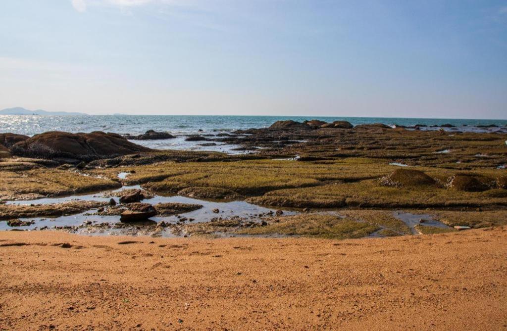 Bua Tara Resort Nong Prue Esterno foto